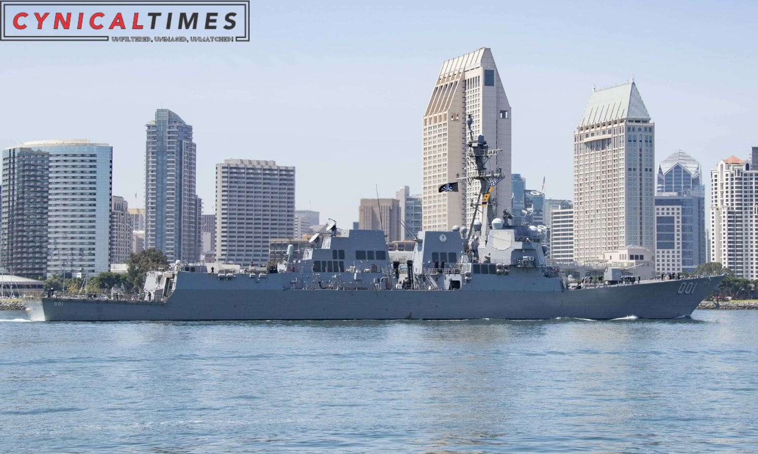 Navy Destroyer Pirate Flag Homecoming