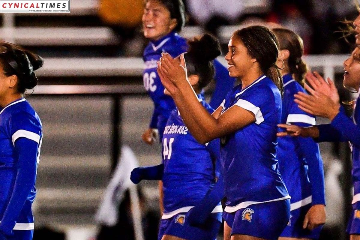 Women College Soccer Showdown