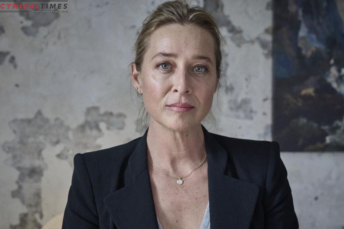 Asher Keddie Strife