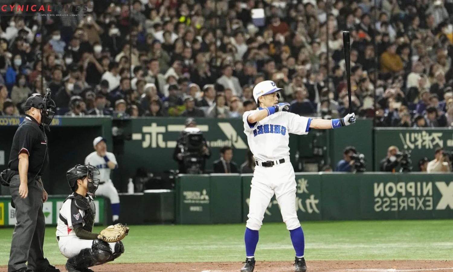 Ichiro Pitching Magic