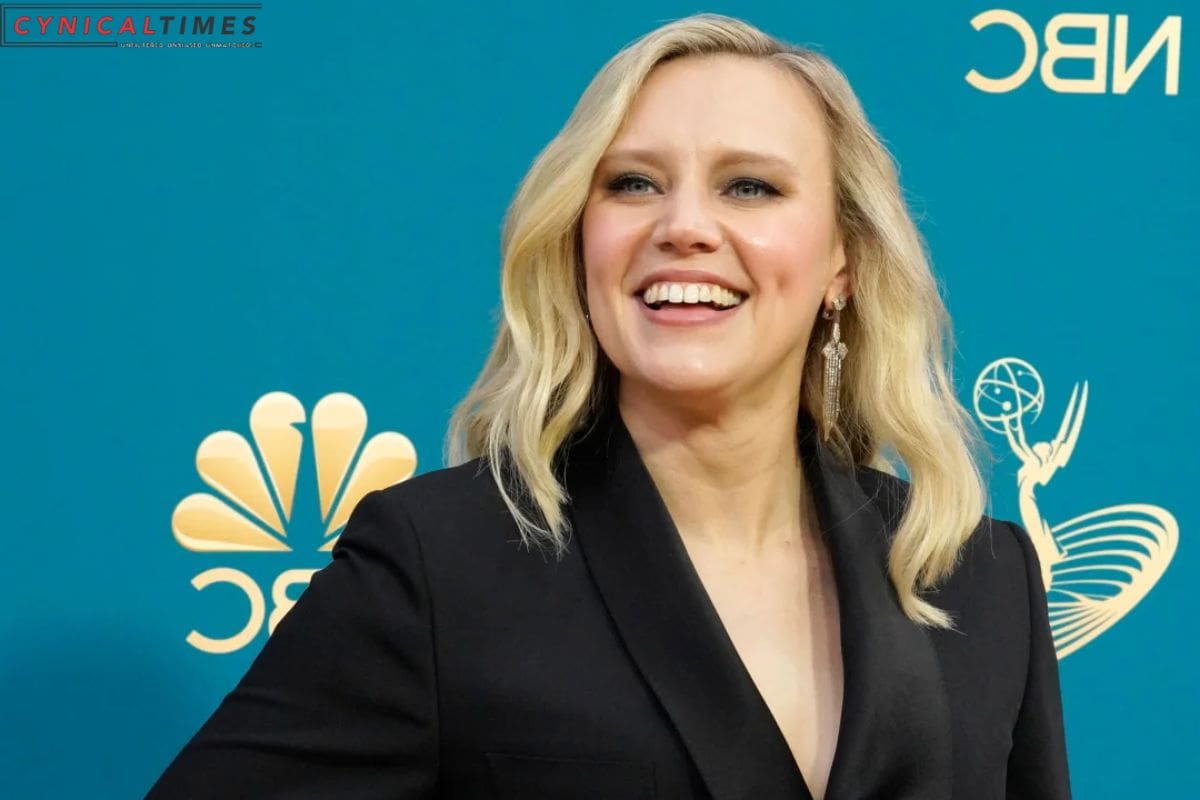 Kate McKinnon Returns to SNL Stage