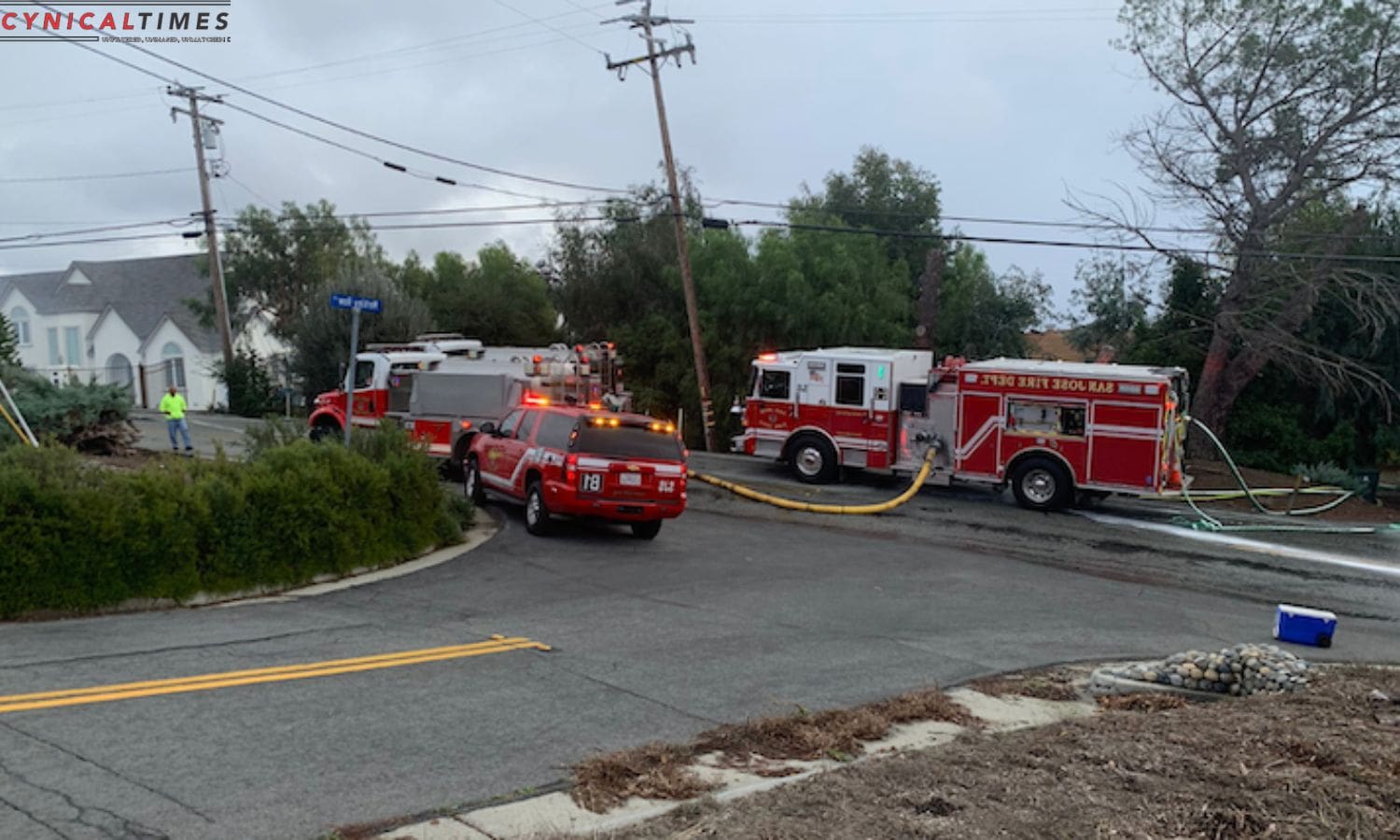 San Jose Firefighters Control East Foothills