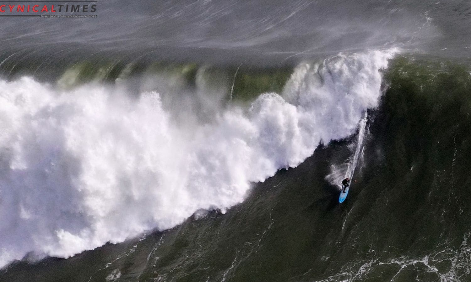 Surfers Await Northern California Mavericks