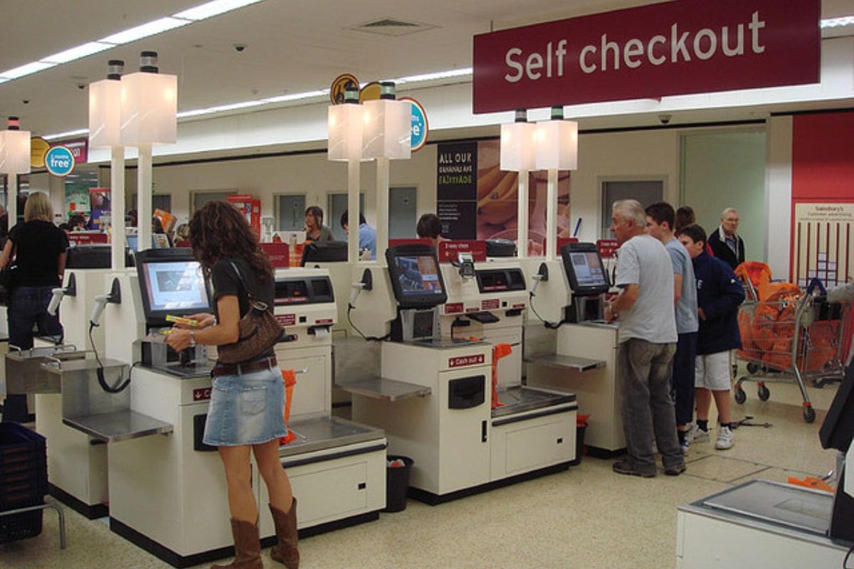 California Stores Abandon Self-Checkout