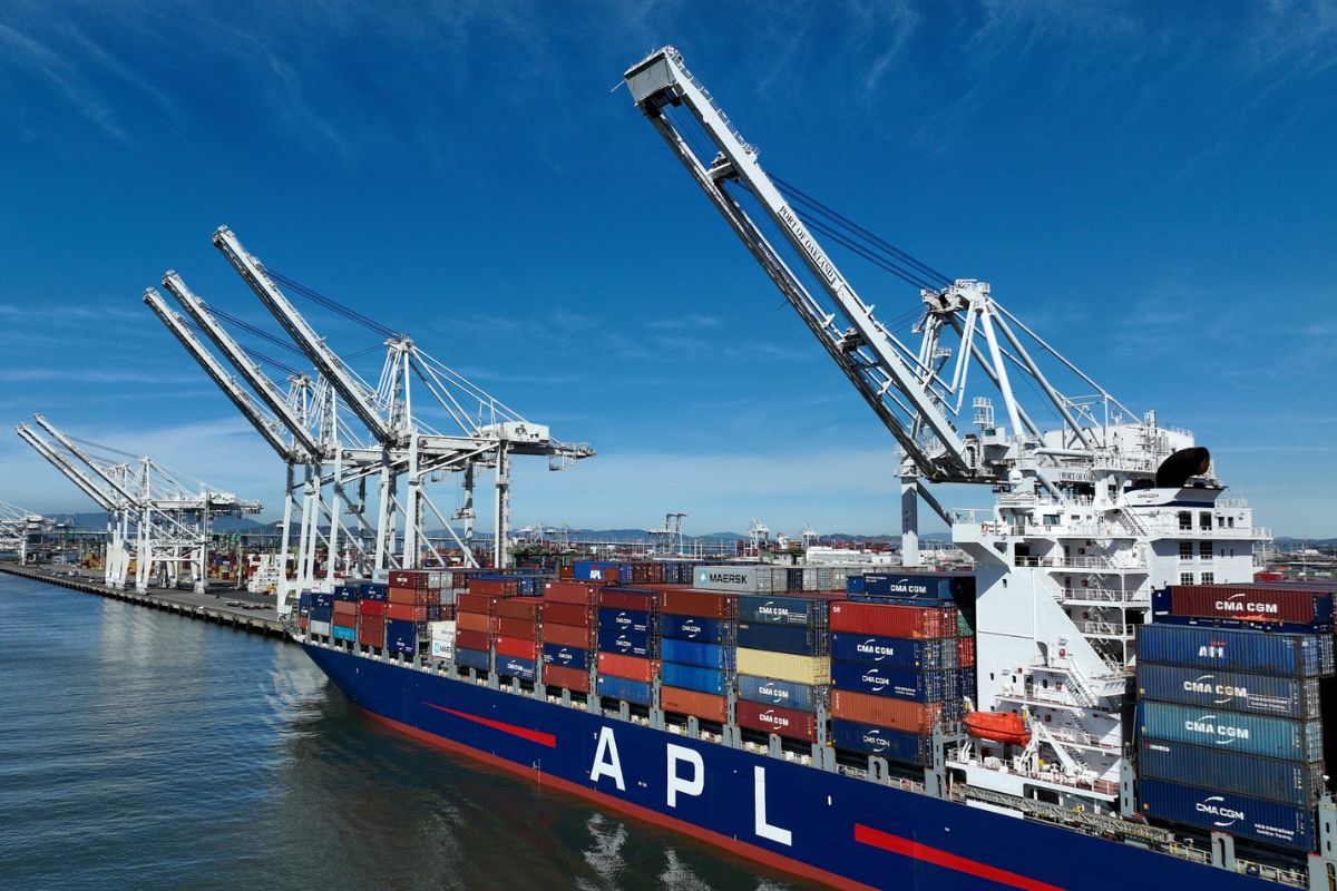 US Port Chief Chinese Made Cranes Spark