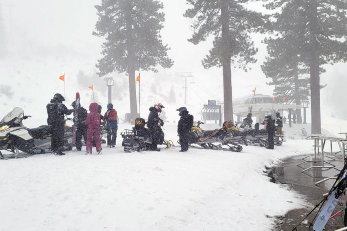 Tragic Avalanche Strikes California Resort