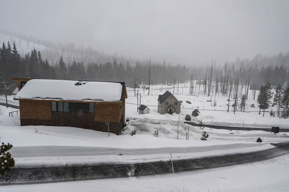 Climate Expert Links California Snow