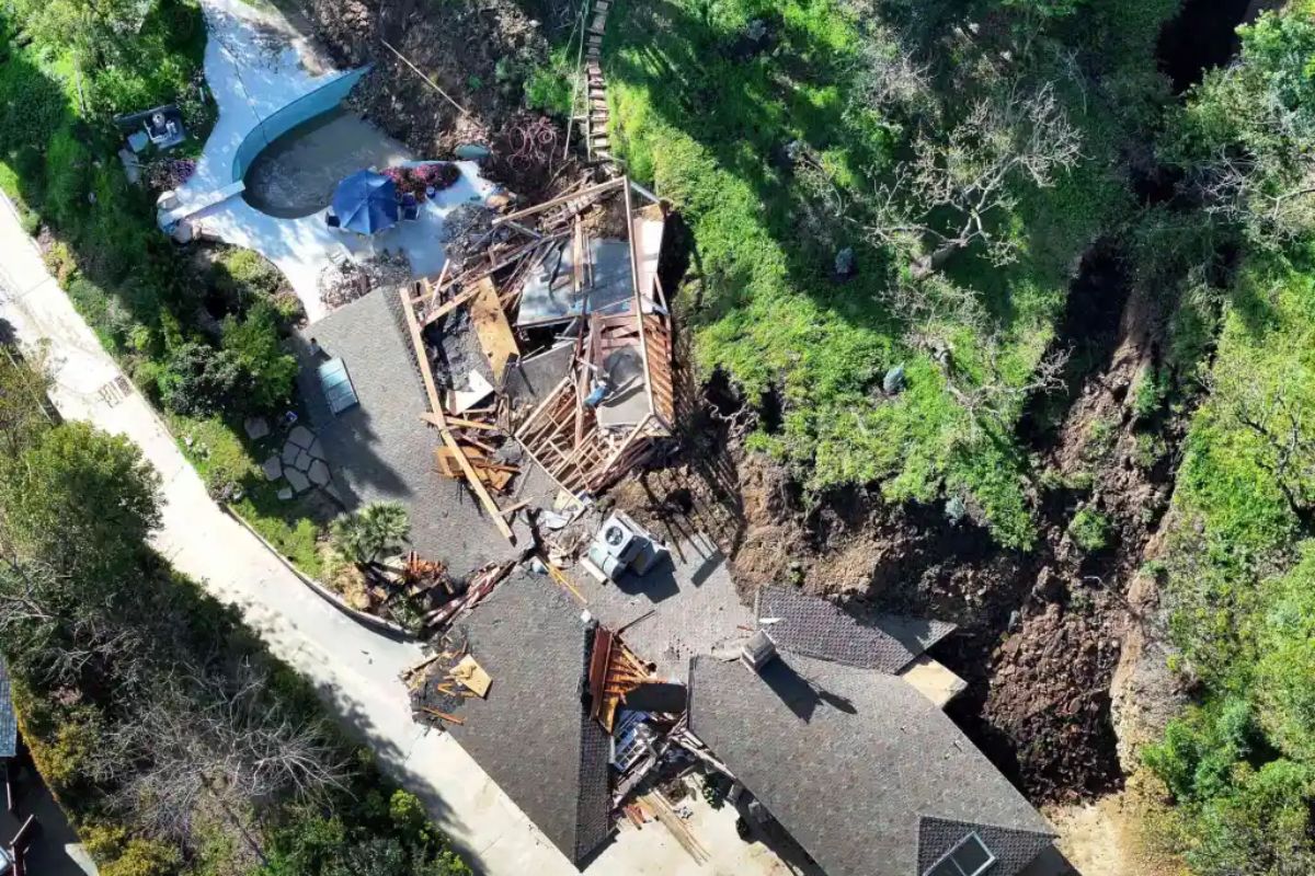 Terrifying Sherman Oaks Landslide