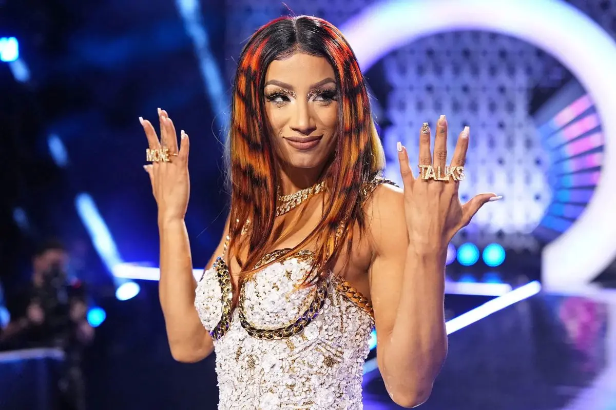 Mercedes Moné