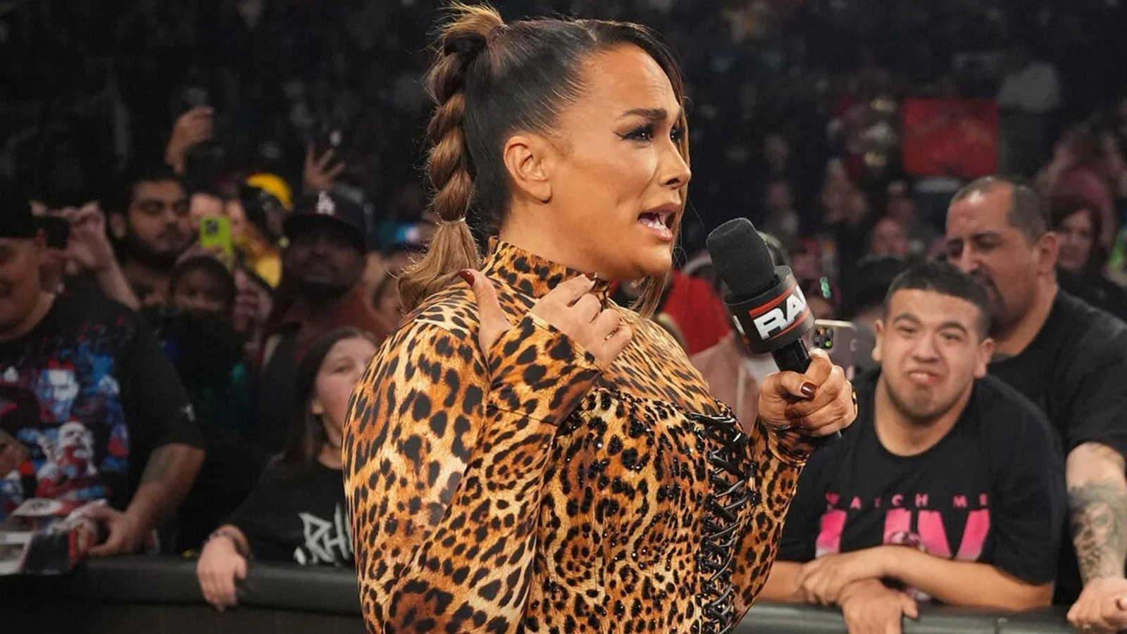 Nia Jax reunites with former WWE teammate before RAW