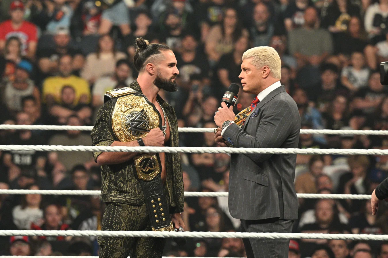 Seth Rollins Crown Jewel