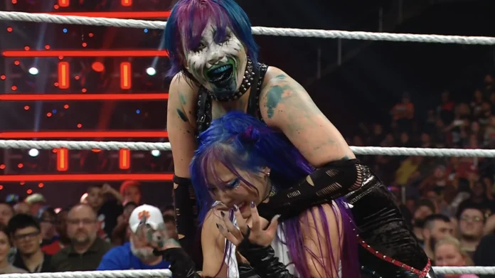Asuka Manipulates Kairi Sane