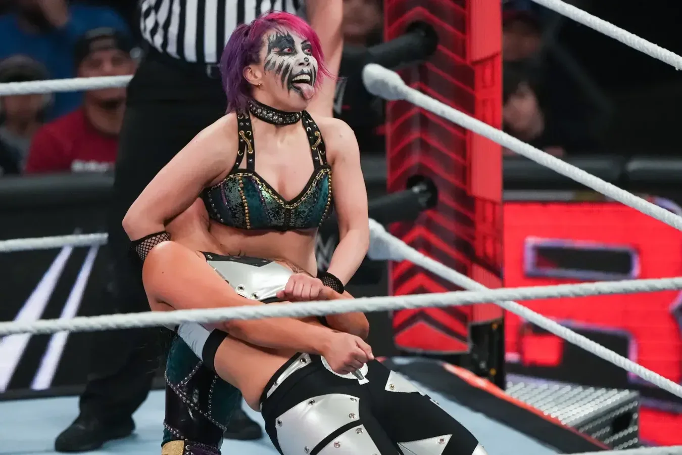 Asuka WWE Raw Attack