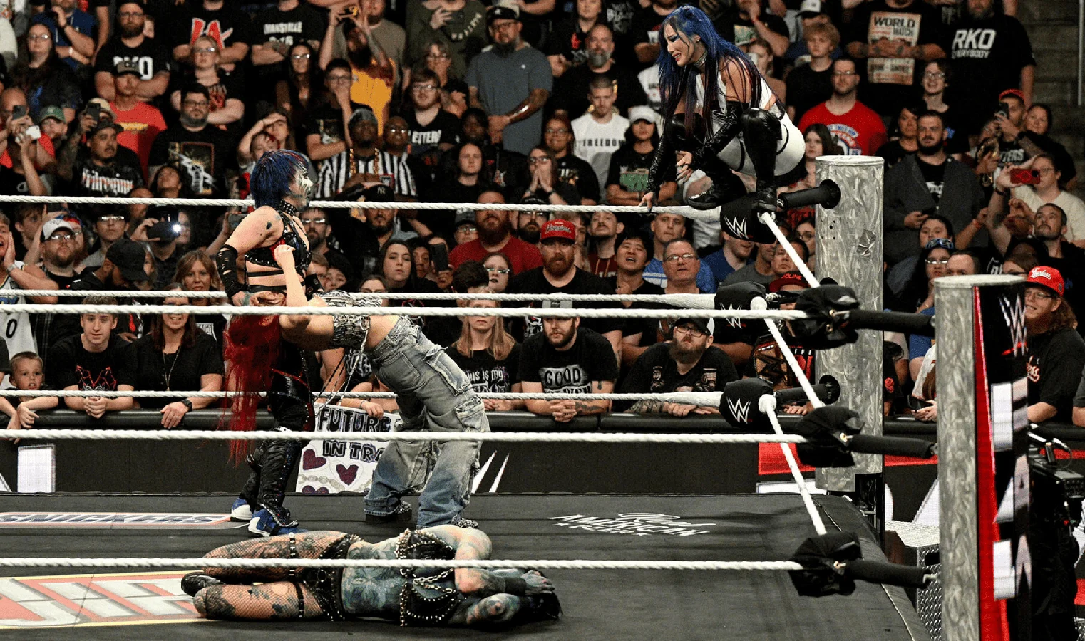 WWE Raw September 29 updates