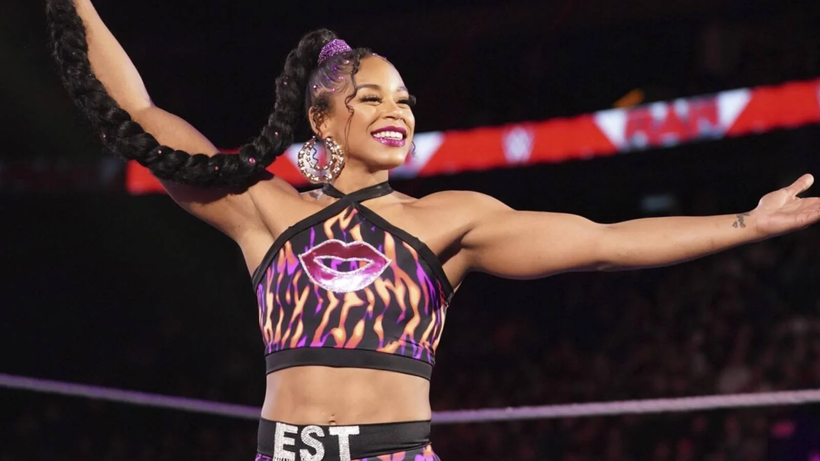 Bianca Belair finger injury