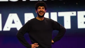 Tony Khan Allows Injured AEW Star Bandido to Wrestle Anyway