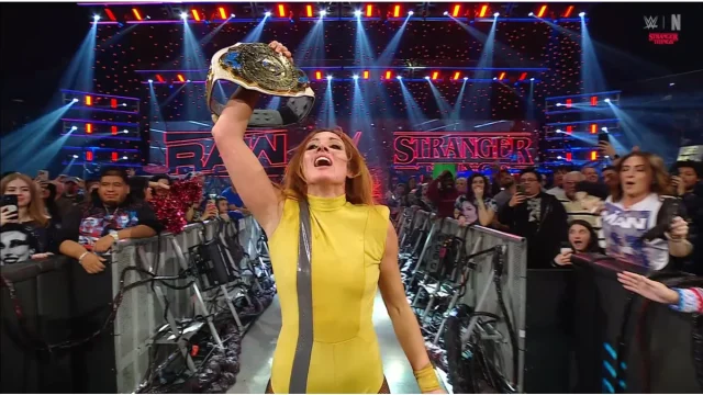 Becky Lynch, Maxxine Dupri, WWE, WWE RAW, Becky Lynch WWE RAW controversy