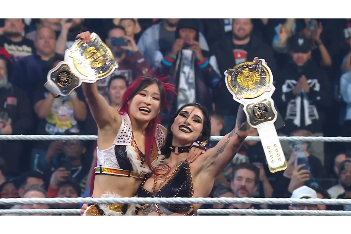 IYO SKY, Kairi Sane, Rhea Ripley, WWE, Iyo Sky wins WWE gold