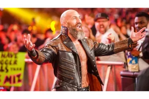 Tommaso Ciampa Battles Mark Briscoe Live on AEW Collision!