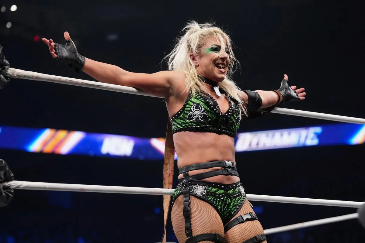 Thunder Rosa