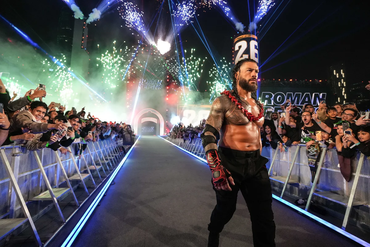 WWE RAW