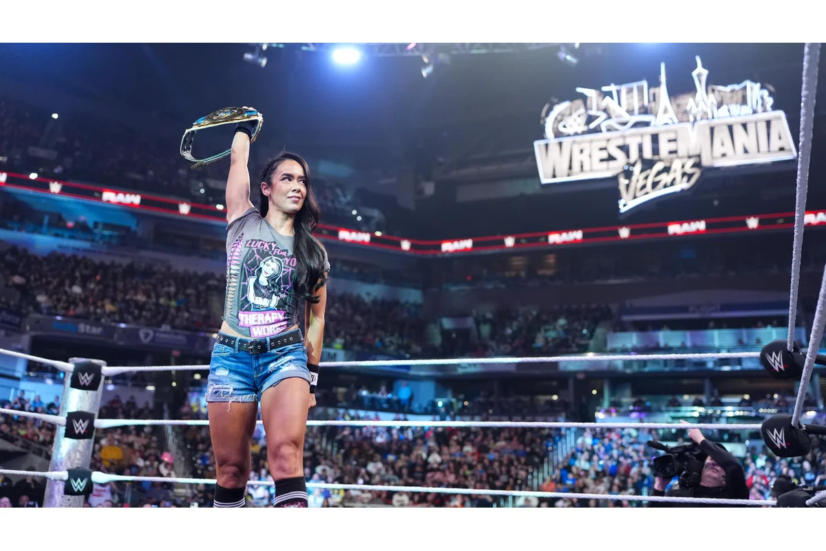 WWE RAW