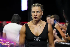 Marina Shafir Faces Toni Storm in Ringside-Banned AEW Clash