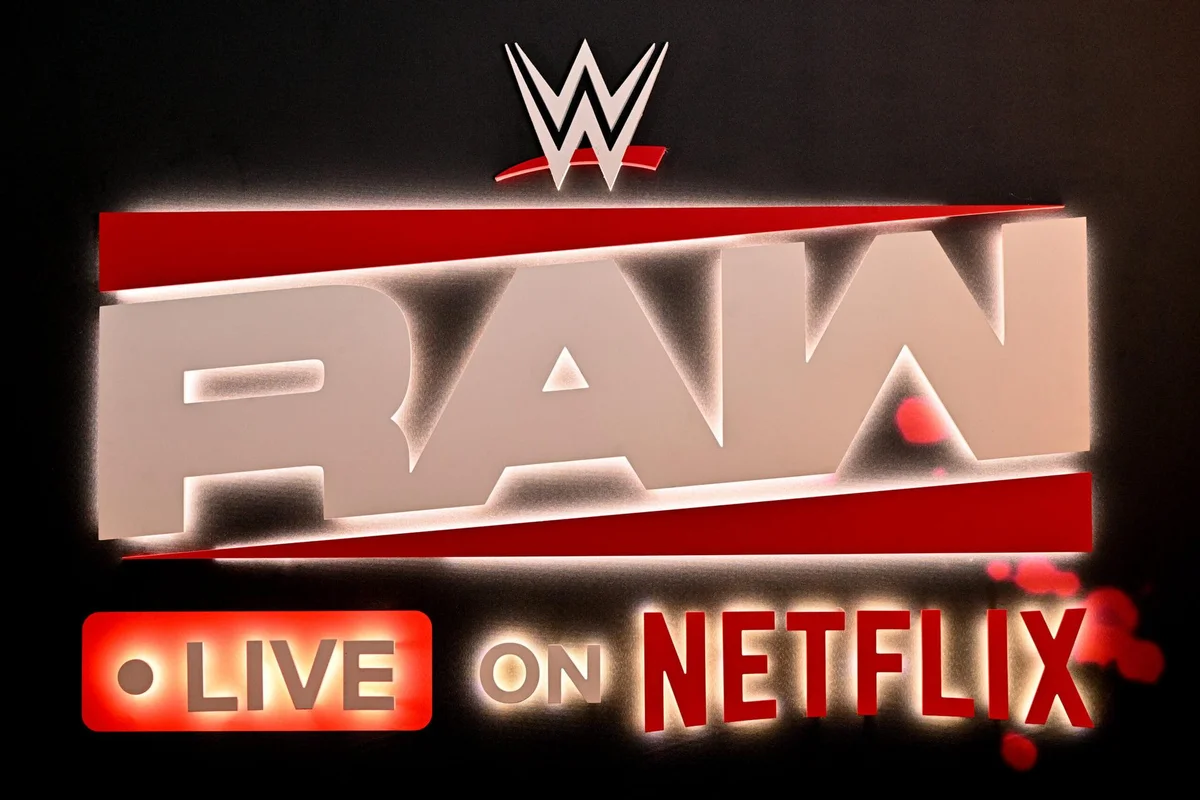 WWE RAW