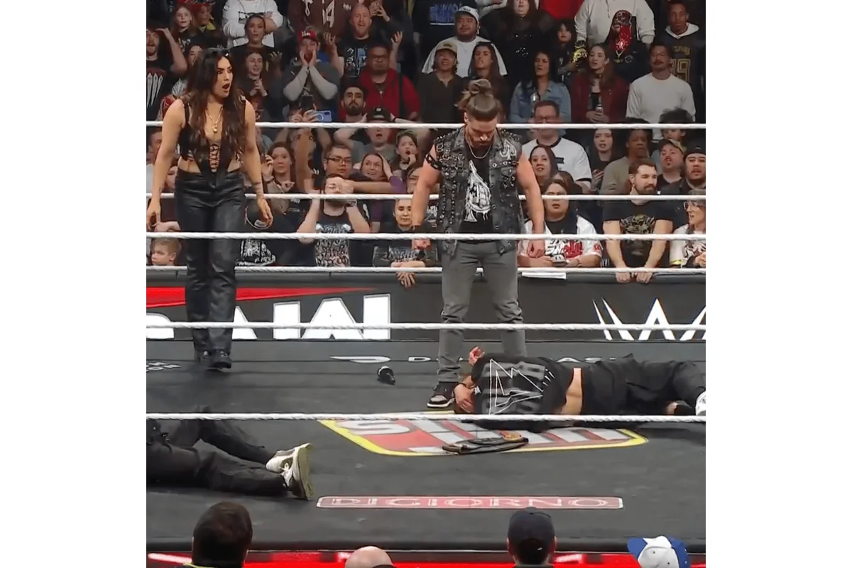 WWE RAW