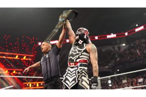 WWE Raw’s Seth Rollins Segment Divides Fans Ahead of Mania